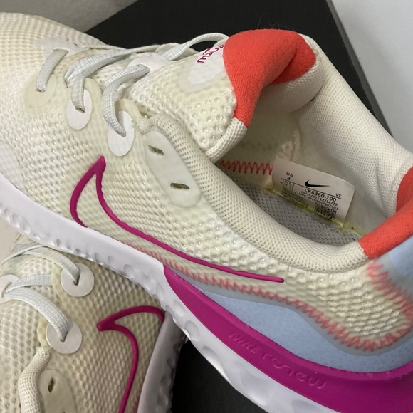 Size - US 8 / EUR 39 - Nike Renew Run White Ember Glow W. - Picture 8 of 9